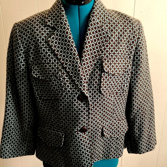 Jacket - Picture 1 of 7